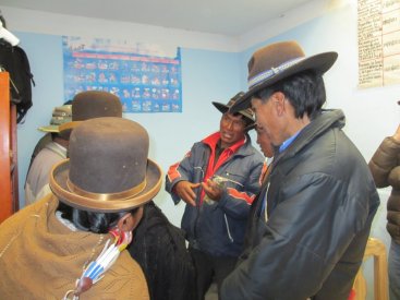 Participación de las comunidades del Altiplano Boliviano en su proyecto de agua y saneamiento. Fuente: BARRETO DILLON 2013